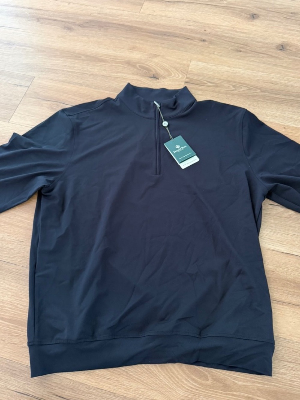 The Year Rounder Pullover - Classic Fit MEDIUM